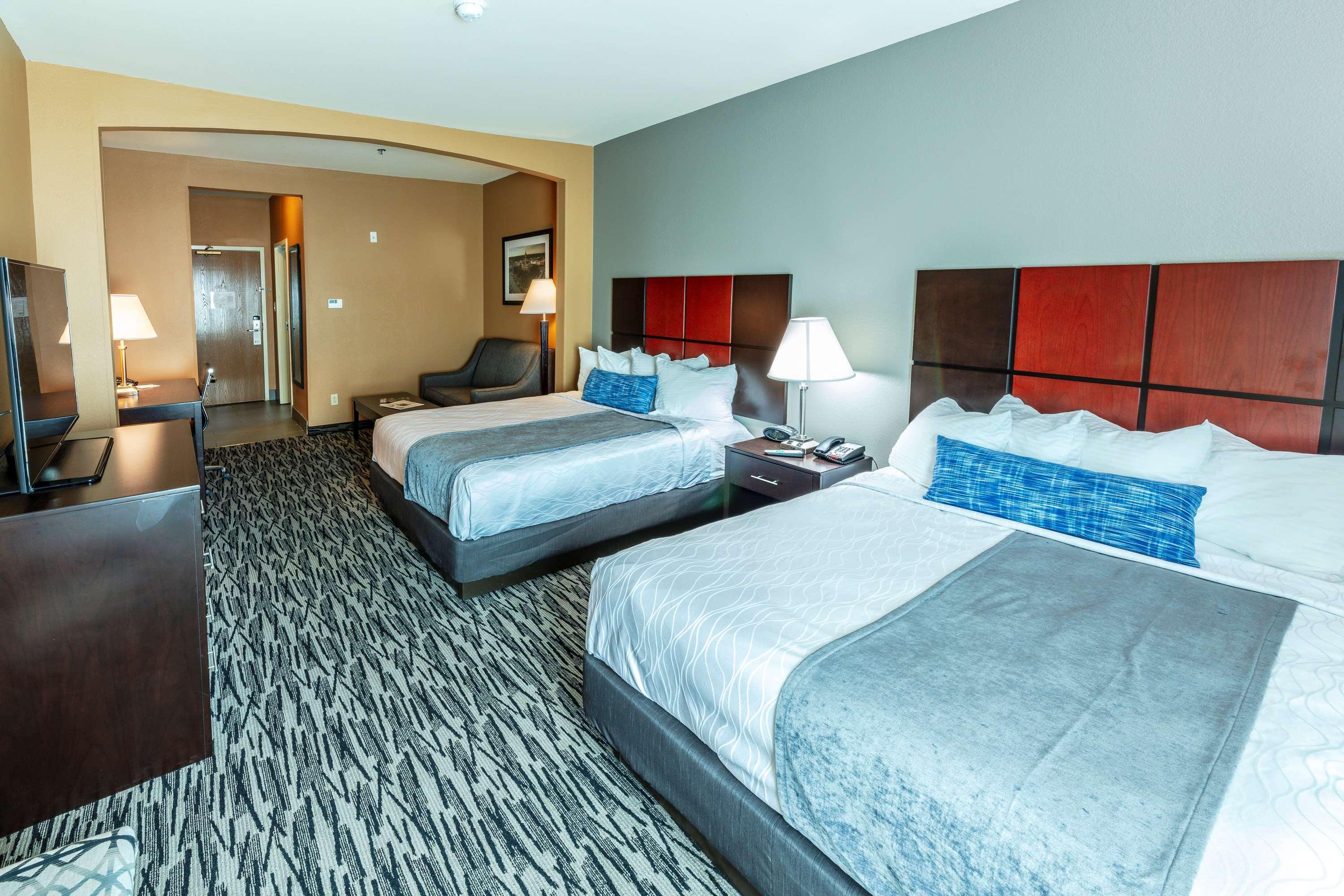 Best Western Plus Denton Inn & Suites Luaran gambar