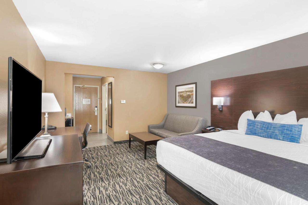 Best Western Plus Denton Inn & Suites Luaran gambar