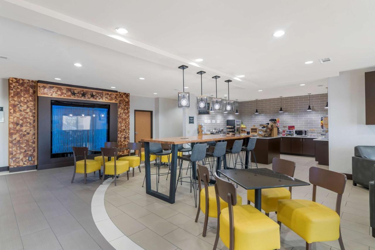 Best Western Plus Denton Inn & Suites Luaran gambar